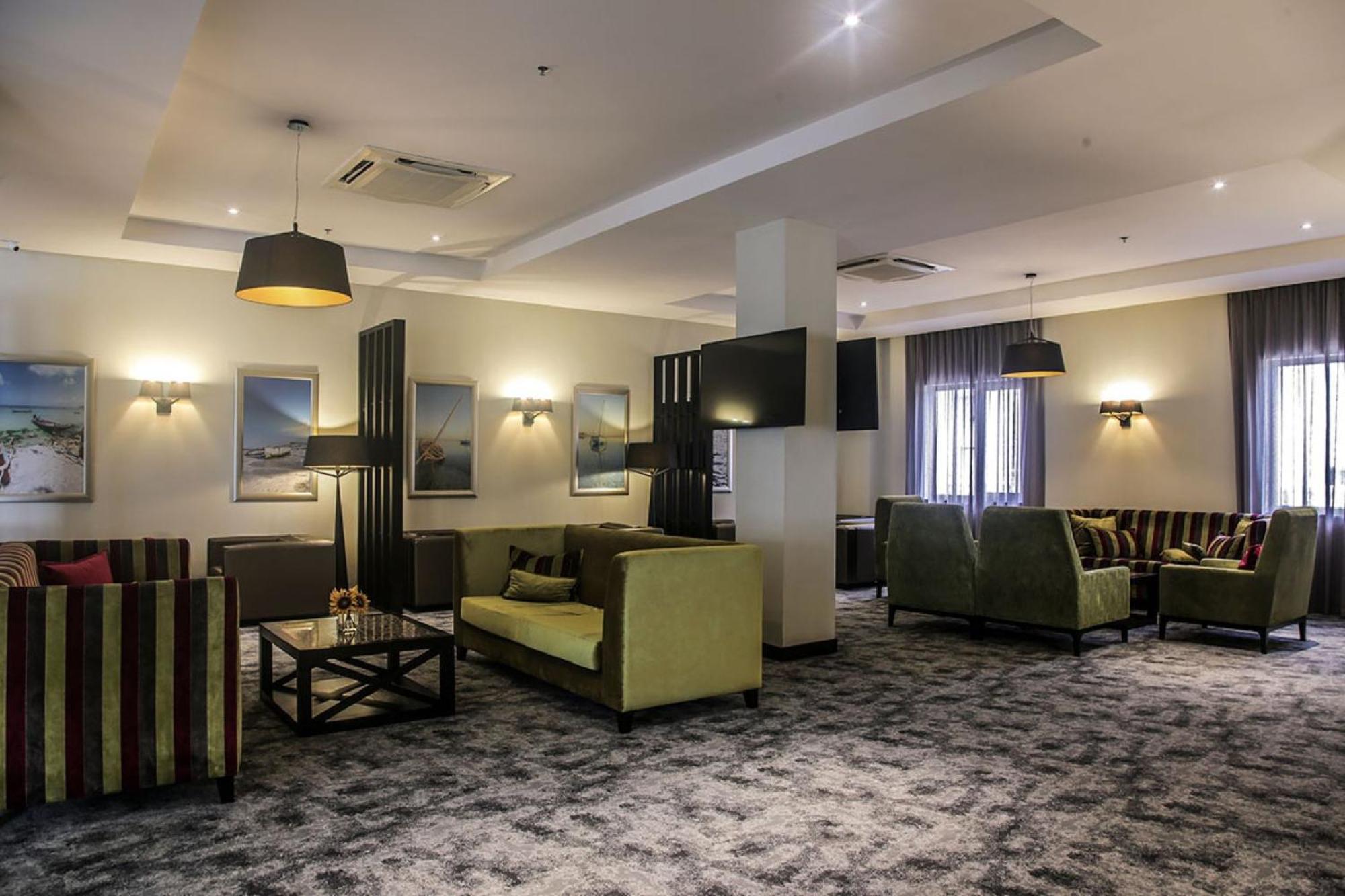 Room In Lodge - The Providence Hotel By Mantis Ikeja Eksteriør billede
