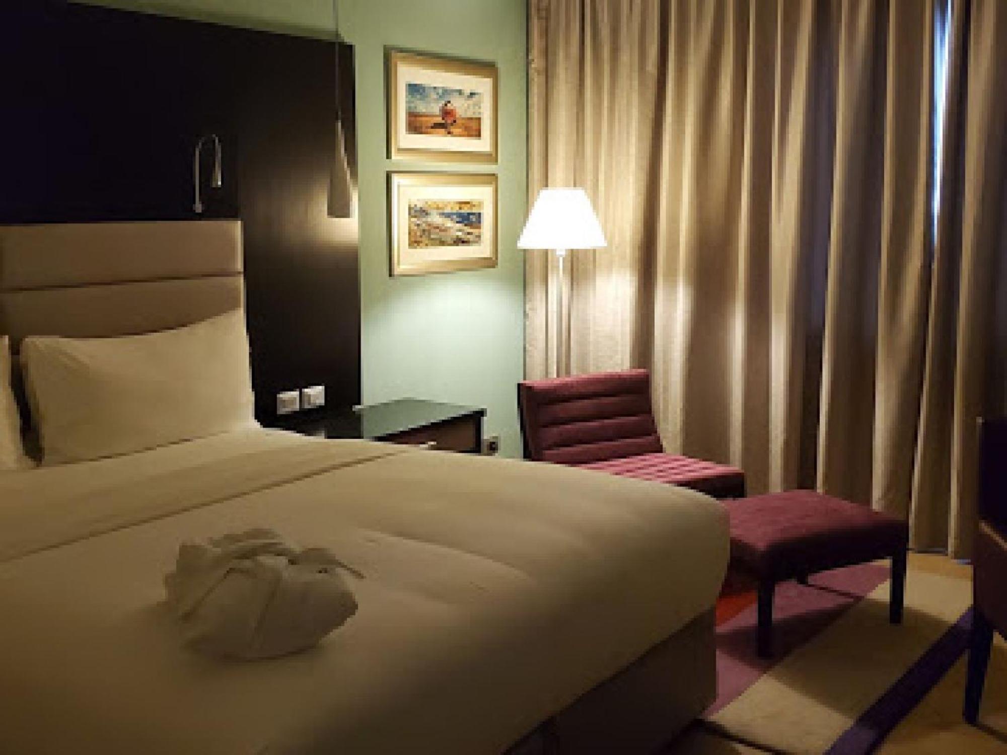 Room In Lodge - The Providence Hotel By Mantis Ikeja Eksteriør billede